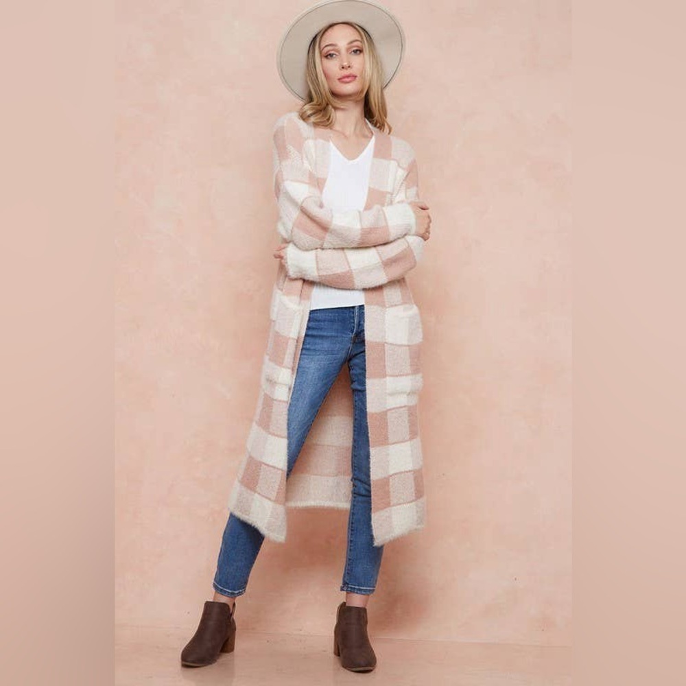 On Blue Women's Tan and Cream Checkered Sweater Cardigan Size M